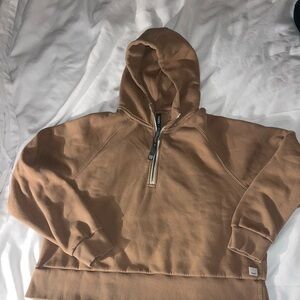 Vuori women’s  Brown Zip-Up Sweater